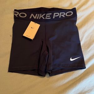 WOMENS NIKE PRO 365 SHORT 5IN